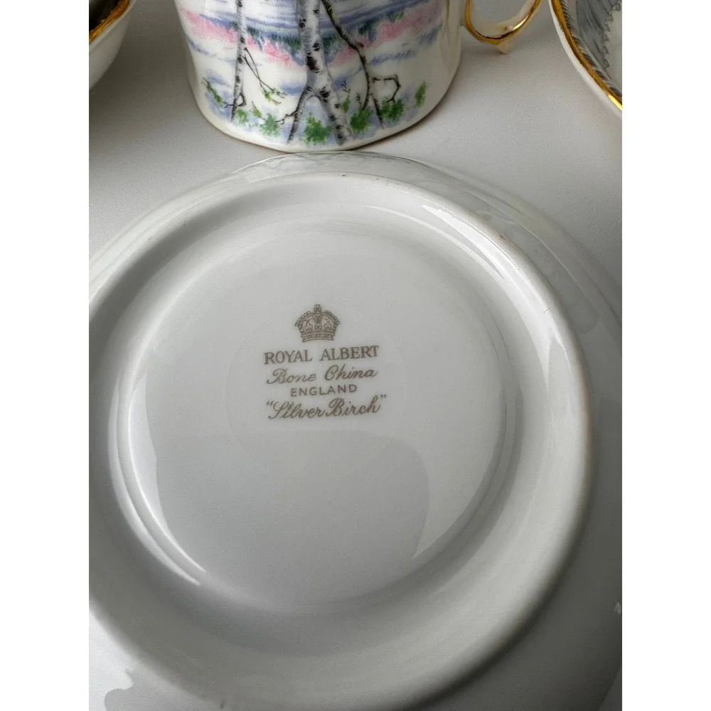 Royal Albert beautiful vintage